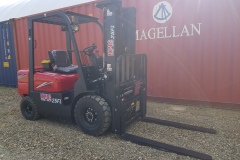 2.5-ton-Forklift-5-10-24-12