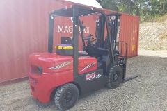 2.5-ton-Forklift-5-10-24-13