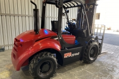 forkilft-king-35-4wd-forklift-32