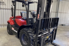 forkilft-king-35-4wd-forklift-5